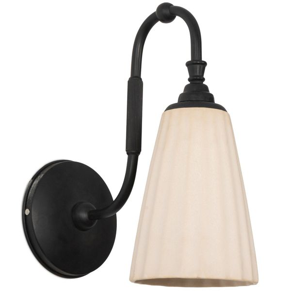 Wilma Sconce, Mat Noir